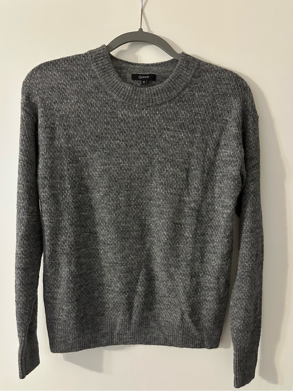 Quince women’s Crewneck Sweater in Gray size small
